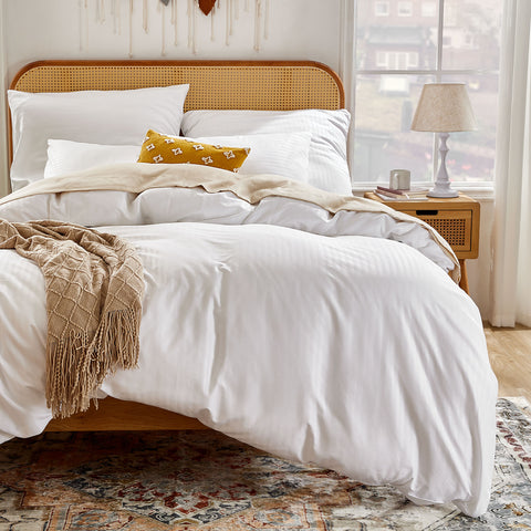Sonive Housse de Couette, Couette 4 Saison 100% Couette en Microfibre